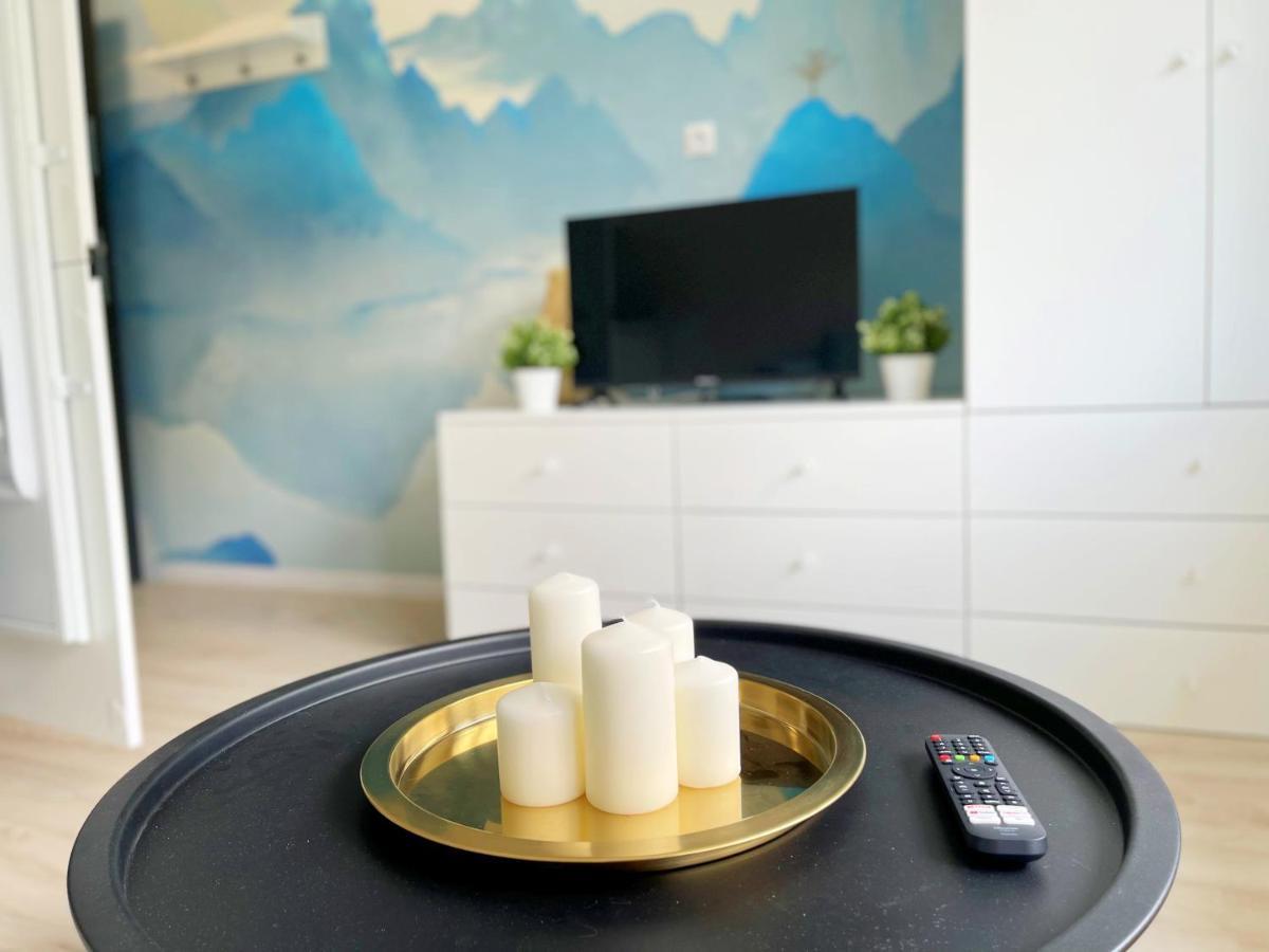Batorego 18 - Blue - 450M Stacja Metra Pola Mokotowskie, 800M Biblioteka Narodowa, 20M Piekny Park Pola Mokotowskie, 800M Do Sgh - Wifi - Smart Tv - Good Apartments Warsaw Ngoại thất bức ảnh